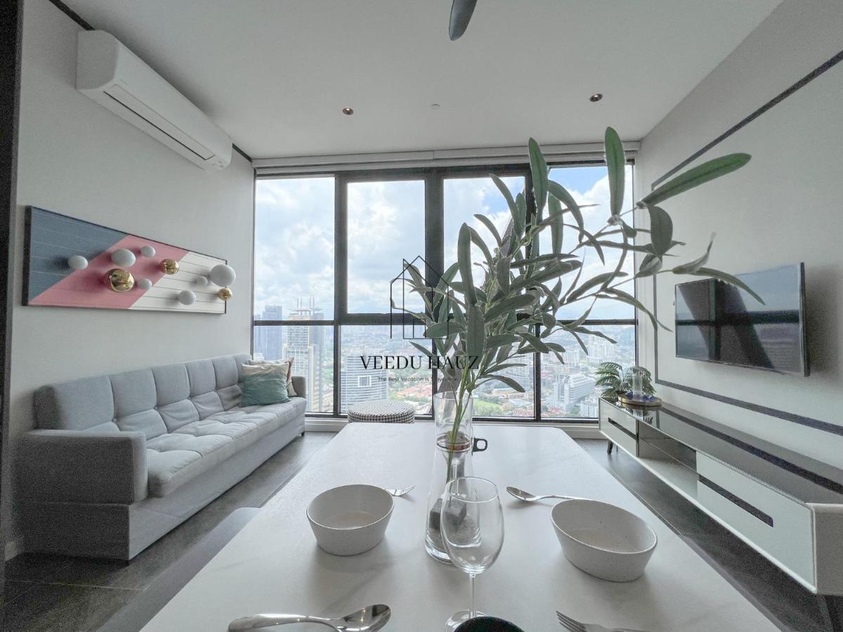 Scarletz Suites At Klcc By Veedu Hauz Kuala Lumpur Buitenkant foto